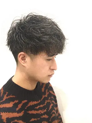 ミディアム ゼロスバーバーショップ所属・予約1000件超 ✨メンズパーマのヘアスタイル