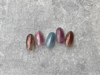 ネイル NINEnami ニュアンスネイルのネイルデザイン