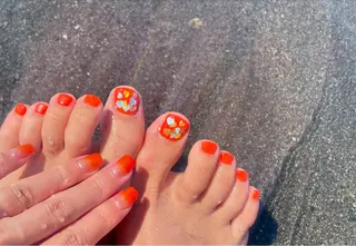 ミディアム nail salon see.所属・nailist sariのネイルデザイン
