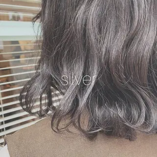 ミディアム カラー 𓅰なかがわ ふみな𓅯のヘアスタイル