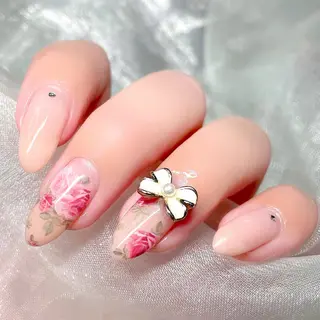 ネイル Nailist SUZU所属・Nailist suzuのネイルデザイン