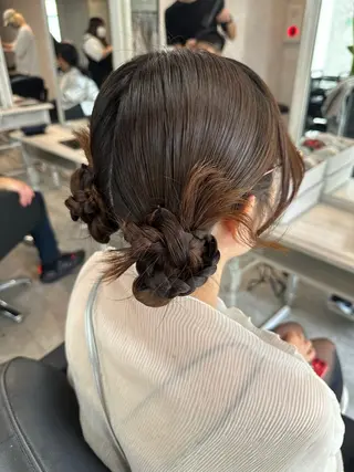 ロング ヘアアレンジ 女性に人気♪ はやしほのかのヘアスタイル