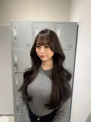 ロング 透明感カラー/レイ ヤーカット/KaHoのヘアスタイル