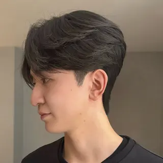 メンズ GO TODAY シェアサロン原宿 Verno所属・センターパート特化/ メンズカット/ヒロキのヘアスタイル