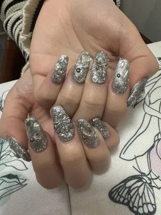 ネイル DEMAIN- 🌹のネイルデザイン