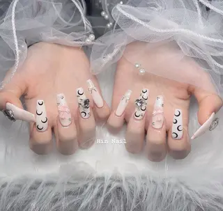 ネイル HIN NAILのネイルデザイン