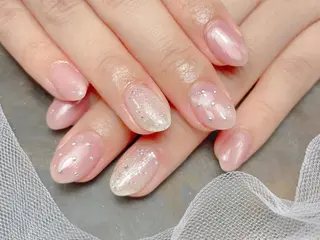 ネイル マジックミラー所属・マジック ミラーのネイルデザイン