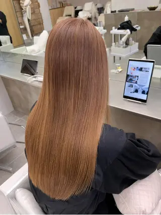 セミロング ❄️透明感ブリーチ ❄️TOWA市川のヘアスタイル