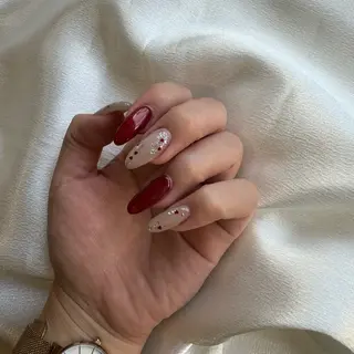 ネイル 藤井 里緒奈のネイルデザイン