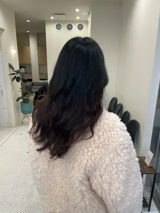 セミロング ブリーチカラー/ 細川はるかのヘアスタイル