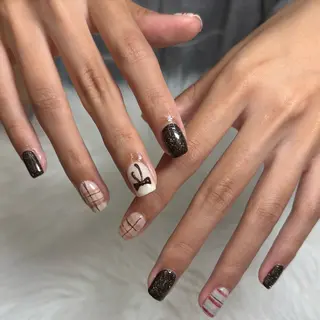 ネイル E大和八木 miyuのネイルデザイン