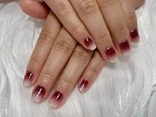 石井 みなみのネイルデザイン