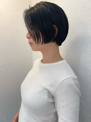 ショート ブリーチカラー🎀 韓国風/寺門美優のヘアスタイル