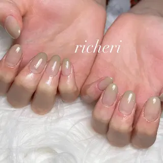 ミディアム ネイル richeri beautyのネイルデザイン