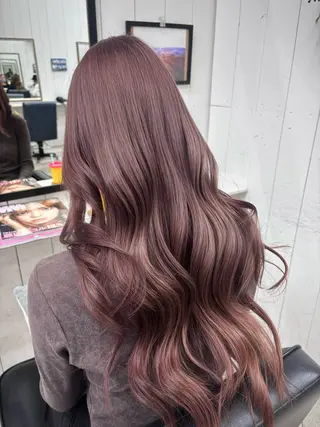 ロング カラー Ann./艶髪 /レイヤーカットのヘアスタイル