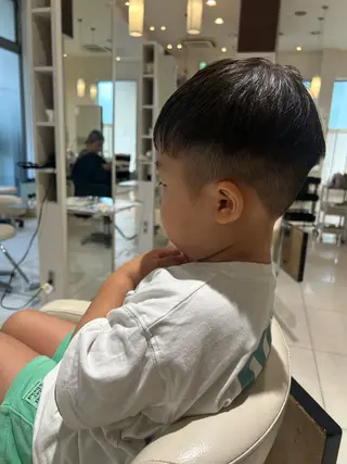 キッズ 窪田 百花のヘアスタイル