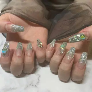 ネイル she nail studio所属・パラジェル/スカルプ salonOerbaのネイルデザイン