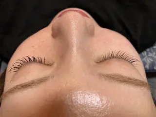 マツエク・マツパ DRAMA所属・まつパでマツ育 DRAMAの眉毛・アイブロウイメージ