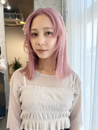 ミディアム カラー ヘアアレンジ lani ブリーチ /ダブルカラーのヘアスタイル