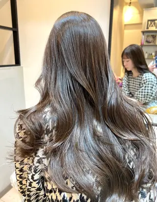 ロング 小山 ヨシタカのヘアスタイル