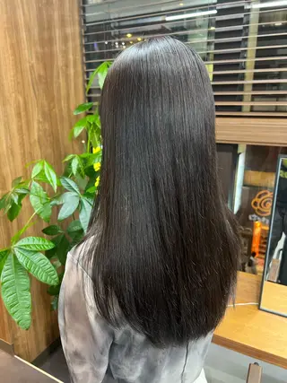 ロング カラー いろあそび所属・12月限定🉐カット モデル募集🉐のヘアスタイル