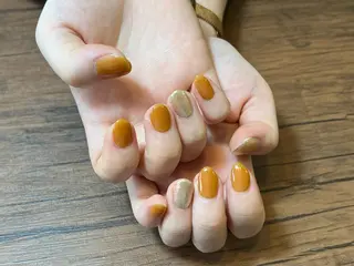 ネイル HENRIETTA NAILSALONのネイルデザイン