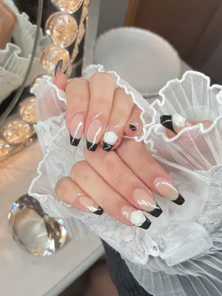 ネイル 23時まで❤︎韓国、 ワンホンネイルのネイルデザイン