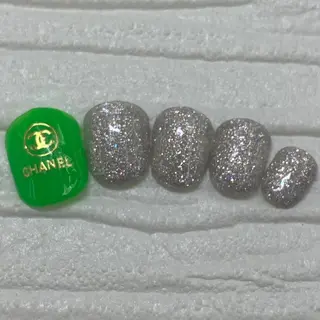 ネイル Nail salon Honey Beeのネイルデザイン