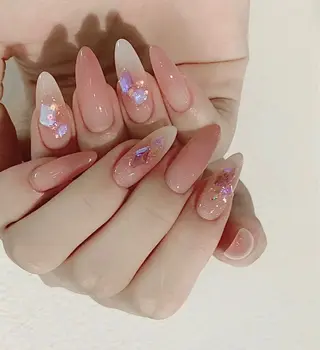 ネイル D-BEAUTY Nailsalonのネイルデザイン