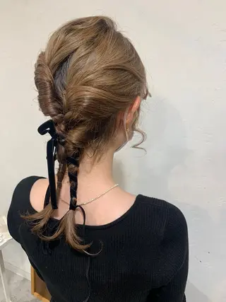 セミロング ヘアアレンジ ブリーチ/アレンジ 天満/chihiroのヘアスタイル