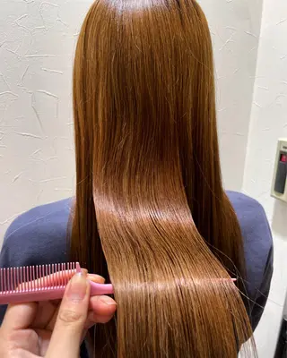 ロング ARISA🦋推し・ アニメカラー/派手髪のヘアスタイル