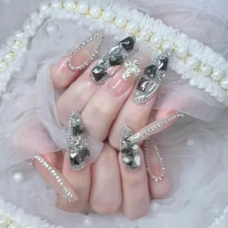 ネイル Nail lieNのネイルデザイン