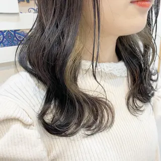 ミディアム 💘カラー人気Ｎｏ. １💘SAYAのヘアスタイル