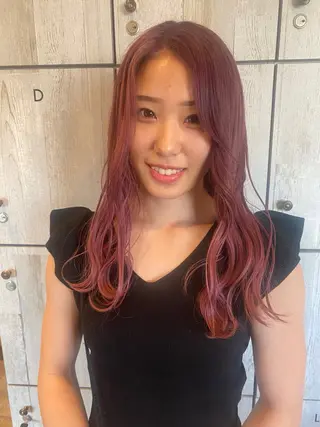 ロング あいさ🤍ムラ無しカ ラー🤍のヘアスタイル