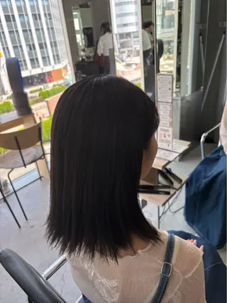 カラー 丸山 翔生 イルミナカラーのヘアスタイル