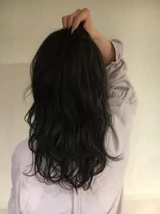 ミディアム カラー 野崎 ひかりのヘアスタイル