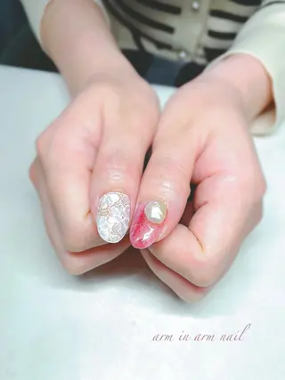 ネイル arm in arm ︎✿Yamamotoのマツエク・マツパデザイン