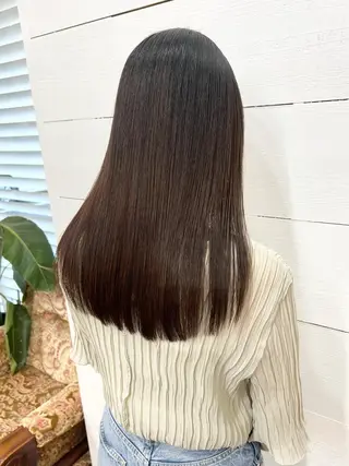 セミロング LOMARLIE JURIAのヘアスタイル