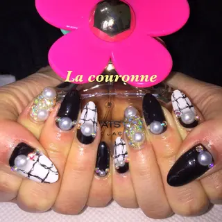 ネイル Lacouronne NATSUMIのネイルデザイン