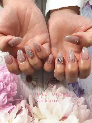 ネイル Lakkus T－Mのネイルデザイン