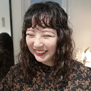 ミディアム パーマ ヘアアレンジ 🌐サトウ リョウ🌐のヘアスタイル