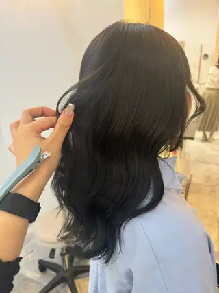 ロング カラー 赤み無し柔らかカラー 【梅田】madokaのヘアスタイル