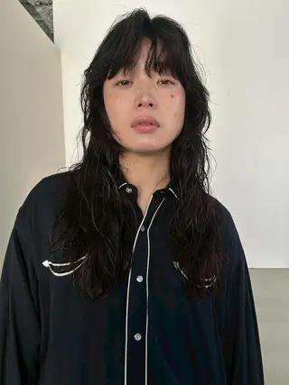 ミディアム カラー パーマ CEINE loqのヘアスタイル