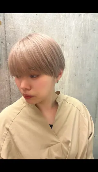 カラー ドアベルヘアリビング所属・加藤志保 🎗️🫧モデル募集のヘアスタイル