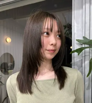 カラー HIKARIS所属・透明感/くすみカラー yukinaのヘアスタイル