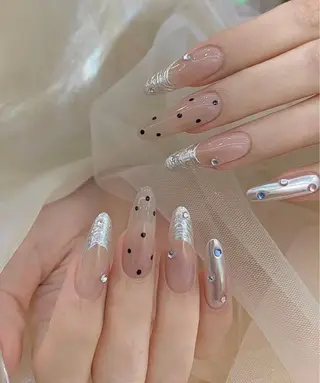 ネイル リボン、ガーリー パーツ放題専門店のネイルデザイン