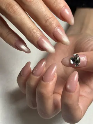 ネイル PEACE minariのネイルデザイン