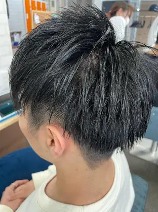 ショート メンズ イヤリングカラー Ai 浅草橋店のヘアスタイル