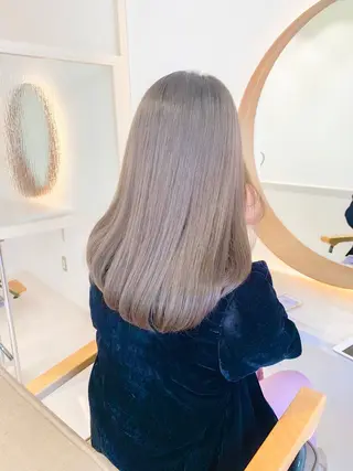 ロング ROIS 表参道所属・ハイトーン🫧艶髪 MAIKAのヘアスタイル