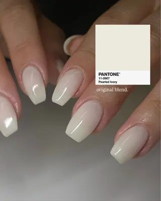 ネイル Me d'eau所属・Me d'eau Rinaのネイルデザイン